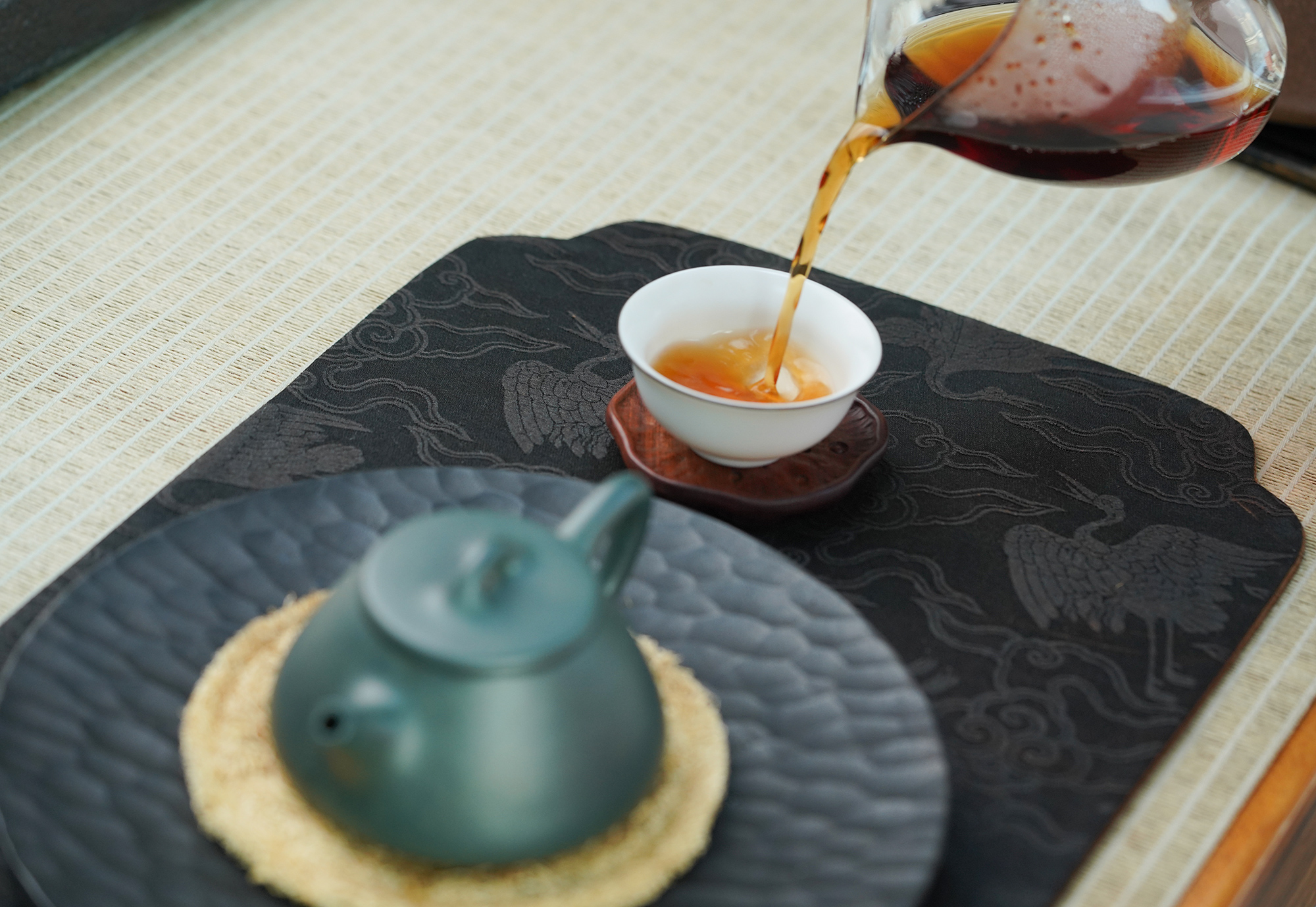 小喜年茶评-在冬季喝一杯“国际名茶金奖”熟普，是一种什么体验？(图12)